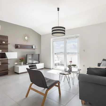 Apartments Villa Salona Sky Room photo