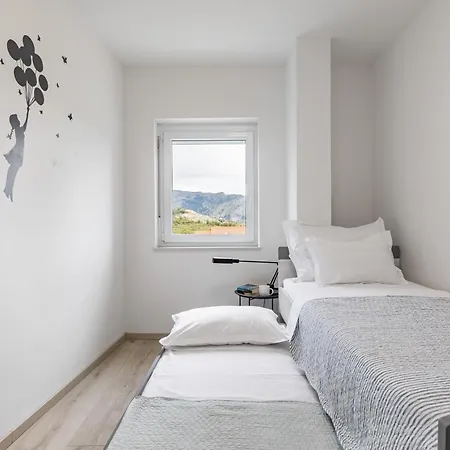 Apartments Villa Salona Sky Room photo