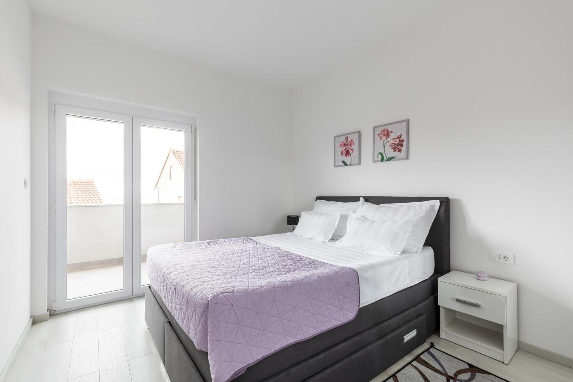 Sky Apartment *