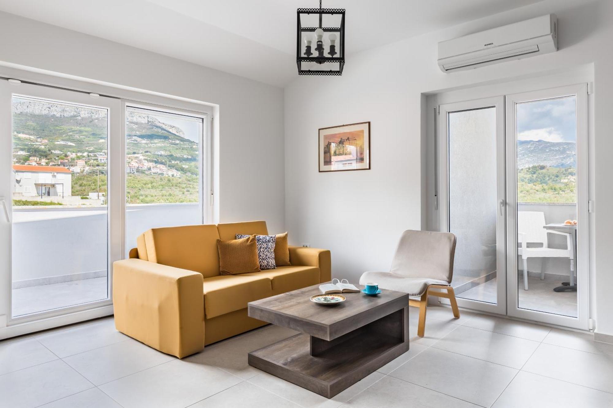 Sky Apartment *